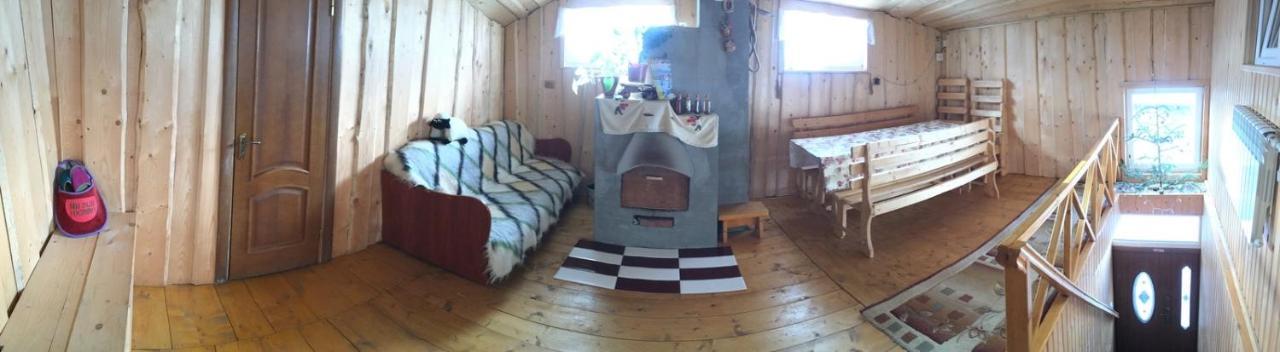 у ондраша Homestay Yasinya